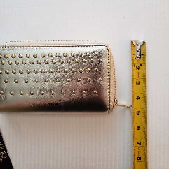 Gold Wallet - Picture 4 of 8